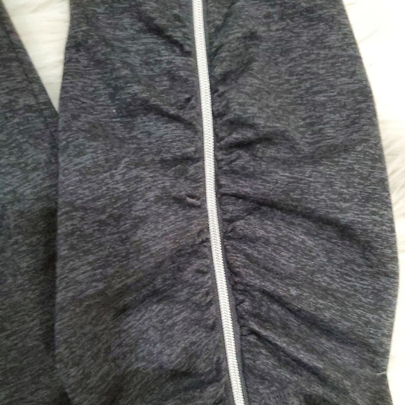 Tangerine cropped leggings with side zippers - Picture 6 of 10